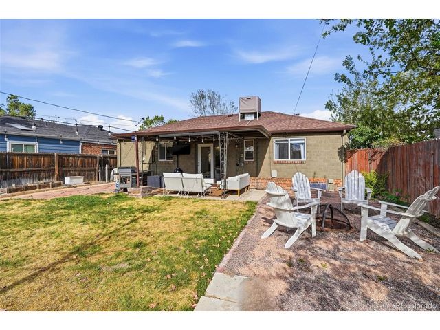 2815 Oneida St, Denver, CO 80207