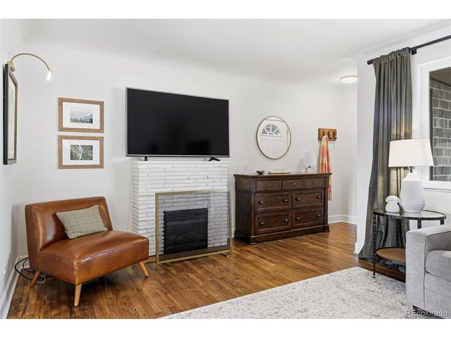 2815 Oneida St, Denver, CO 80207