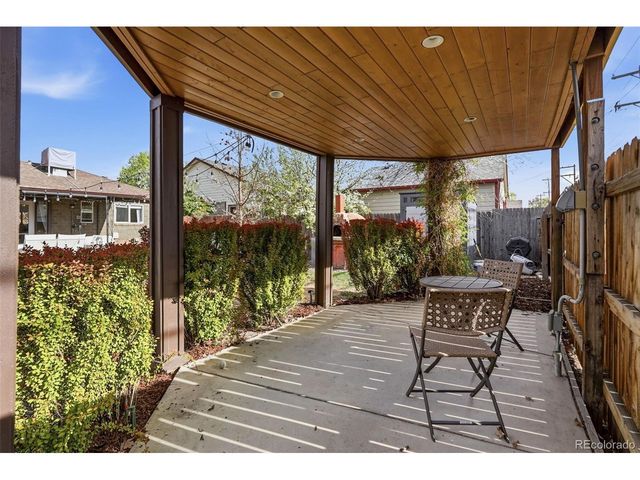 2815 Oneida St, Denver, CO 80207