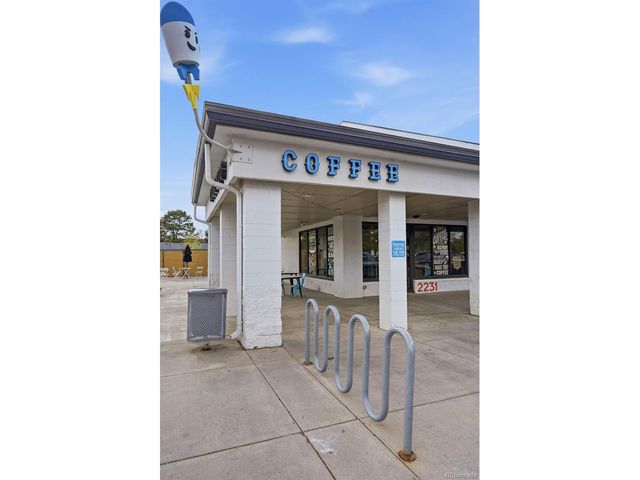 2815 Oneida St, Denver, CO 80207