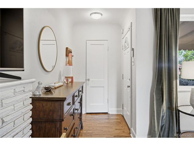 2815 Oneida St, Denver, CO 80207