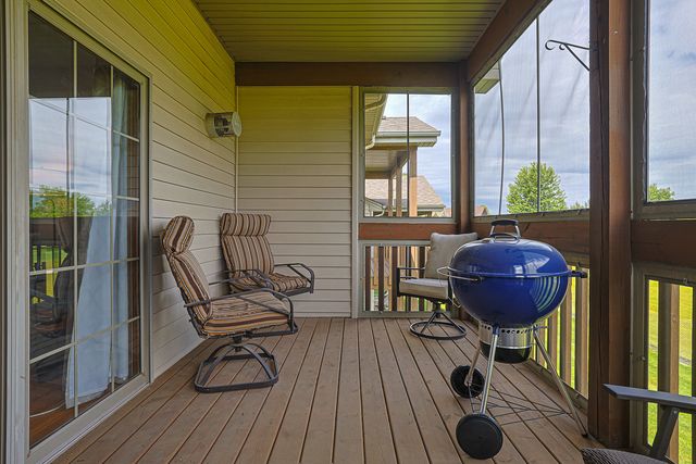 11194 Algonquin Road 11194, Huntley, IL 60142