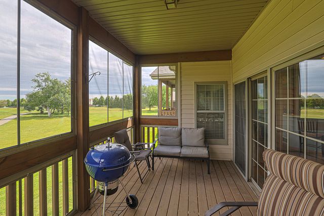 11194 Algonquin Road 11194, Huntley, IL 60142