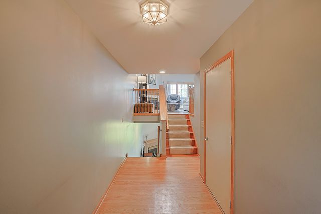 11194 Algonquin Road 11194, Huntley, IL 60142
