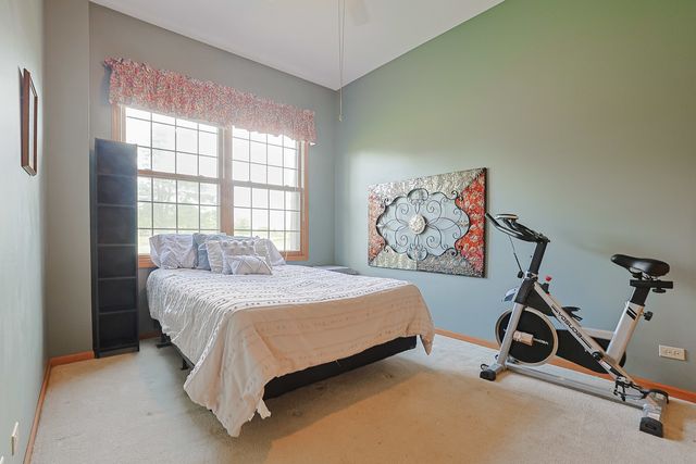 11194 Algonquin Road 11194, Huntley, IL 60142