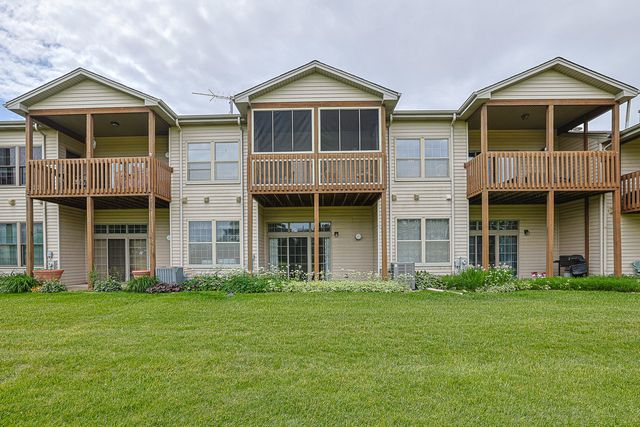11194 Algonquin Road 11194, Huntley, IL 60142