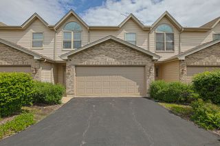 11194 Algonquin Road 11194, Huntley, IL 60142