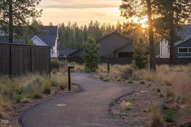 3066 NW Celilo Lane, Bend, OR 97703