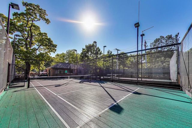 83c Thornhill Lane c, Lake Barrington, IL 60010