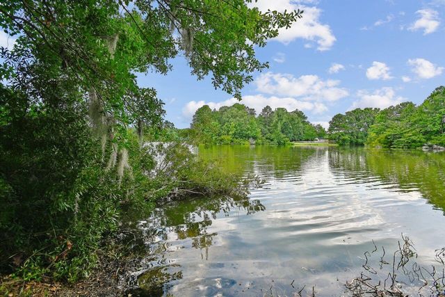 243 Emerald Isle Drive, Moncks Corner, SC 29461