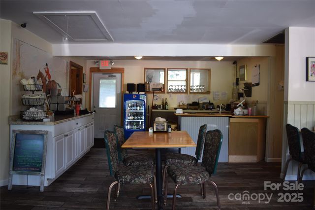 22345 Asheville Highway, Landrum, SC 29356