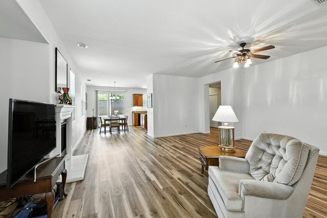 2010 Ranch Bluff Way, El Dorado Hills, CA 95762