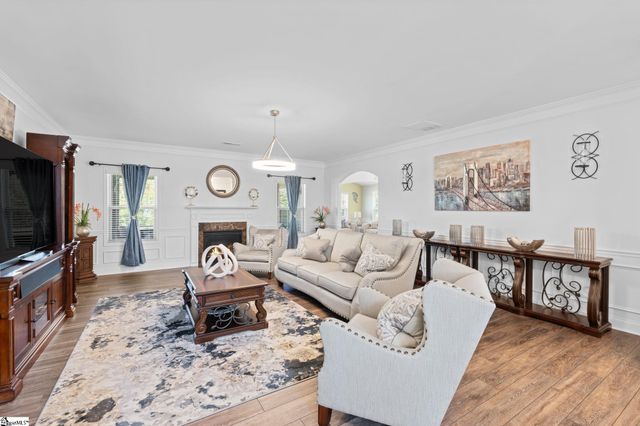 601 Briar Thistle Court, Simpsonville, SC 29860