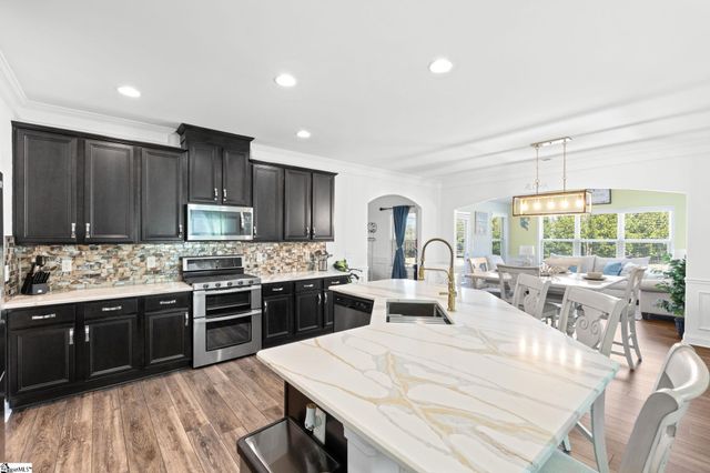 601 Briar Thistle Court, Simpsonville, SC 29860