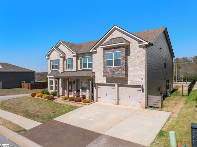 601 Briar Thistle Court, Simpsonville, SC 29860