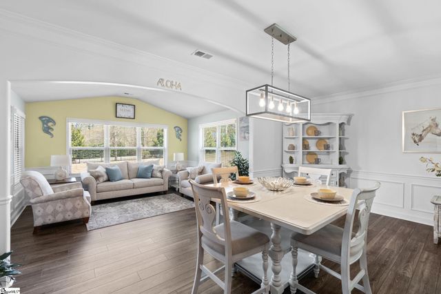 601 Briar Thistle Court, Simpsonville, SC 29860