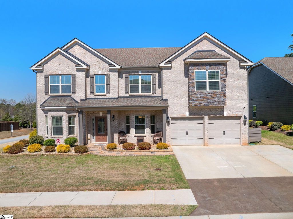 601 Briar Thistle Court, Simpsonville, SC 29860