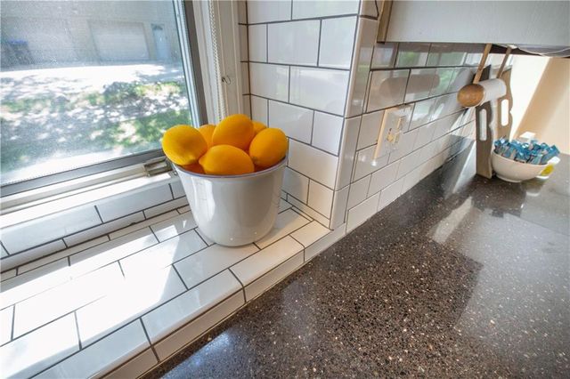 1602 NW Weatherstone Lane, Blue Springs, MO 64015