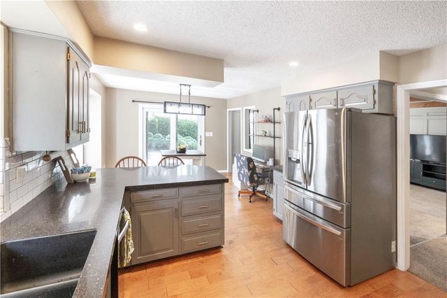 1602 NW Weatherstone Lane, Blue Springs, MO 64015