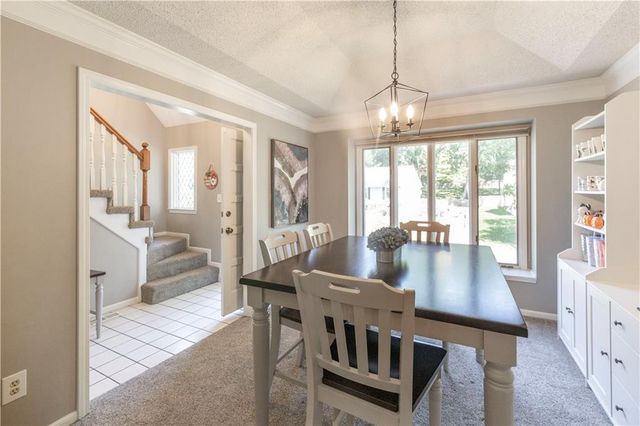 1602 NW Weatherstone Lane, Blue Springs, MO 64015