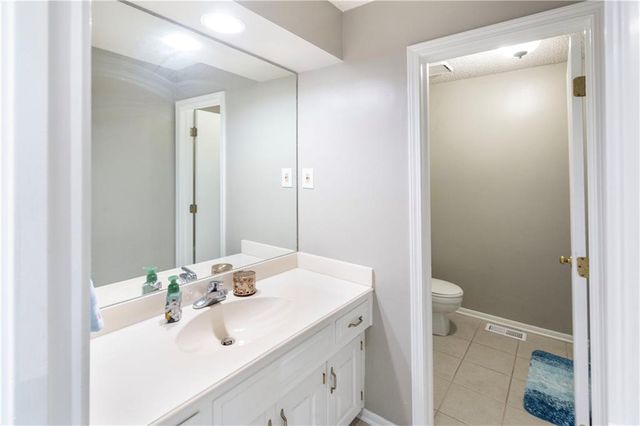 1602 NW Weatherstone Lane, Blue Springs, MO 64015