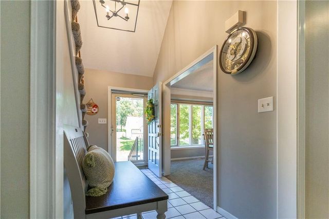 1602 NW Weatherstone Lane, Blue Springs, MO 64015