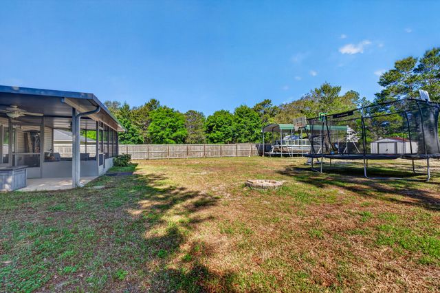 8418 Sevilla Street, Navarre, FL 32566