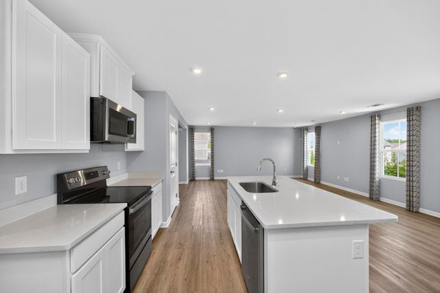 3004 Red Fox Rdg, Madison, TN 37115