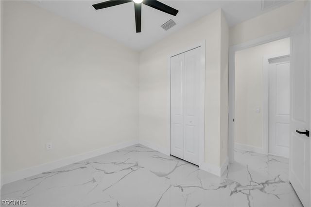 2715 59th ST W, Lehigh Acres, FL 33971