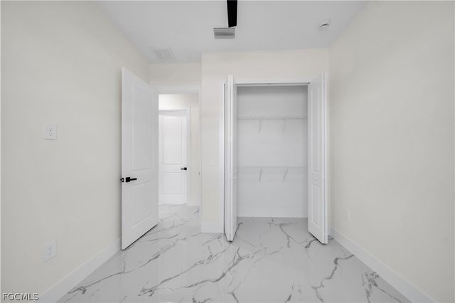 2715 59th ST W, Lehigh Acres, FL 33971