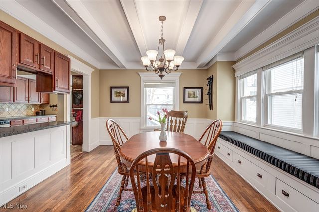 1291 Summit Avenue, Lakewood, OH 44107