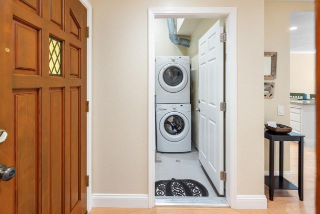 18 Yerba Buena Court, Monterey, CA 93940