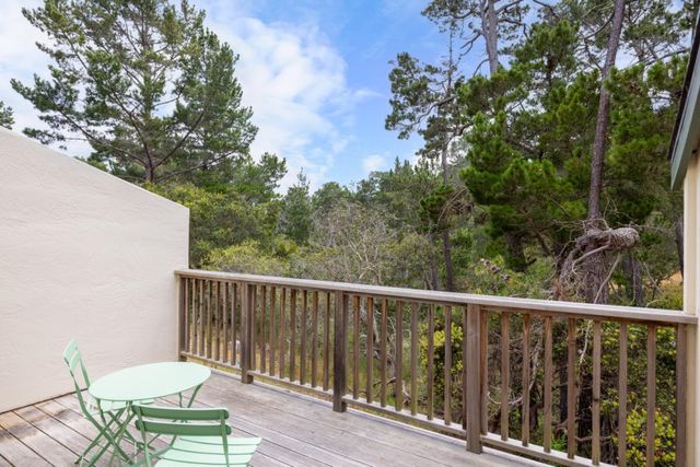 18 Yerba Buena Court, Monterey, CA 93940