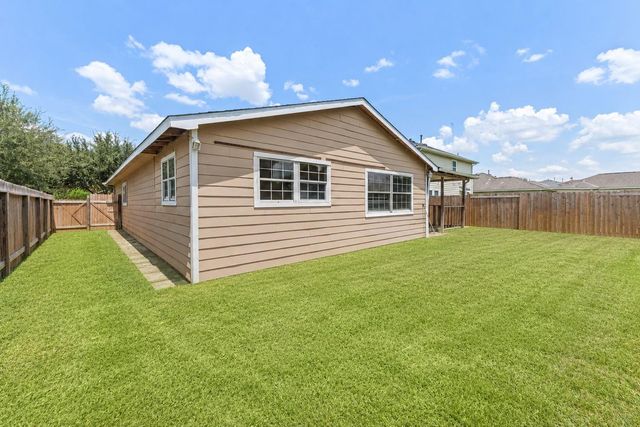 2631 Steelhead Drive, Houston, TX 77045