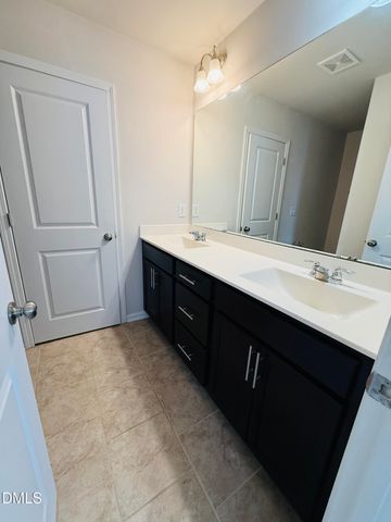 6006 Giddings Street, Raleigh, NC 27616