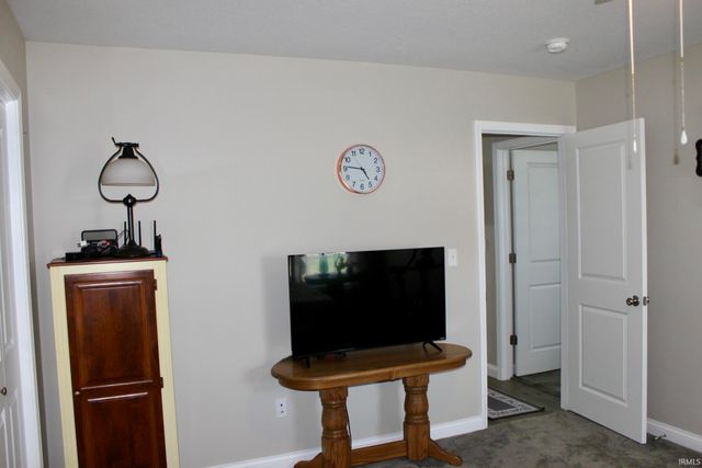 1110 Chestnut Circle, Plymouth, IN 46563