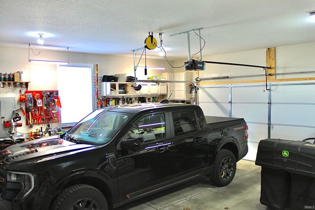 1110 Chestnut Circle, Plymouth, IN 46563