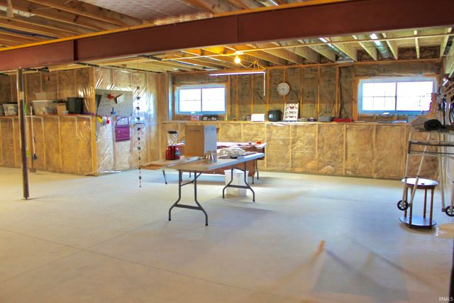 1110 Chestnut Circle, Plymouth, IN 46563