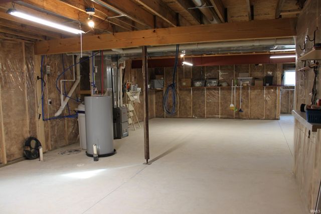 1110 Chestnut Circle, Plymouth, IN 46563