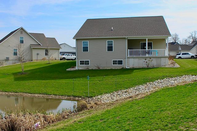 1110 Chestnut Circle, Plymouth, IN 46563