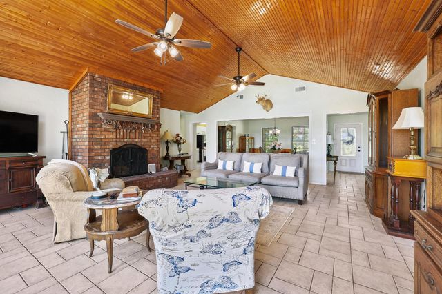 2227 Fm 2815 S, Bonham, TX 75418