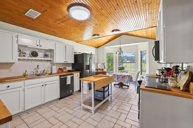 2227 Fm 2815 S, Bonham, TX 75418