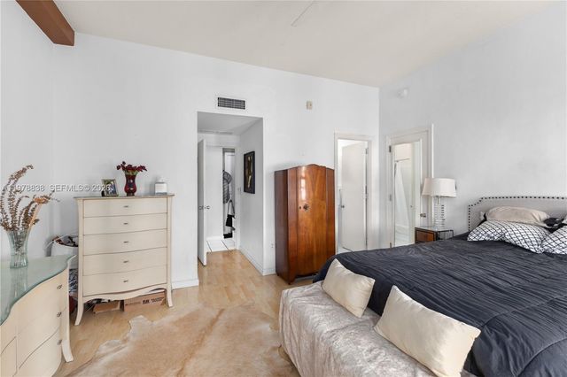 2421 Lake Pancoast Dr 3A, Miami Beach, FL 33140