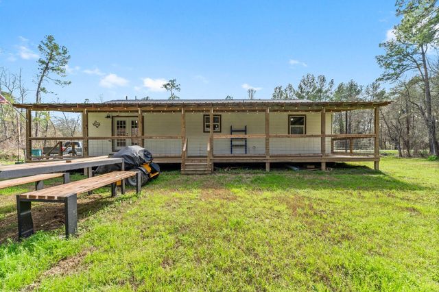 218 Hall Drive S, Montgomery, TX 77316