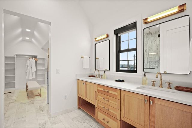 2005 E 8th ST A, Austin, TX 78702