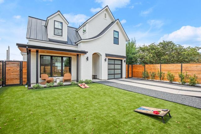 2005 E 8th ST A, Austin, TX 78702