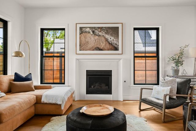 2005 E 8th ST A, Austin, TX 78702