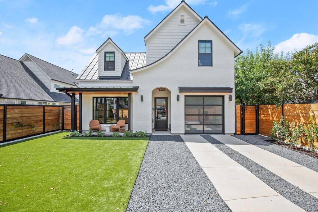 2005 E 8th ST A, Austin, TX 78702