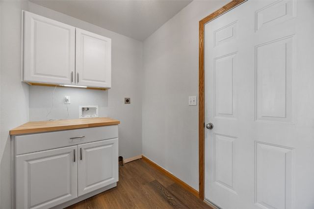 1114 Tiara Drive NE, Cedar Rapids, IA 52402