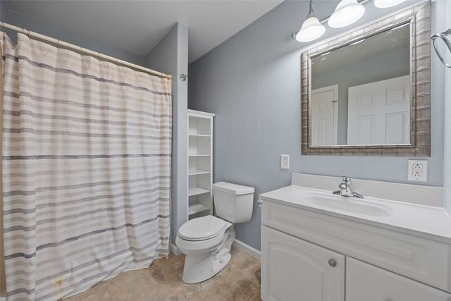 1114 Tiara Drive NE, Cedar Rapids, IA 52402